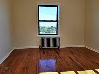 Rented by Hillel Realty Group