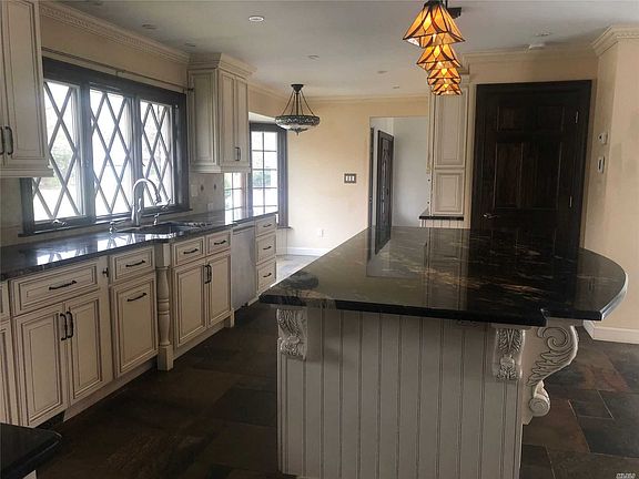 4th image of 102 Turtle Cove Ln