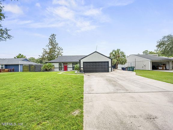 3rd image of 4524 CAROLYN COVE Lane