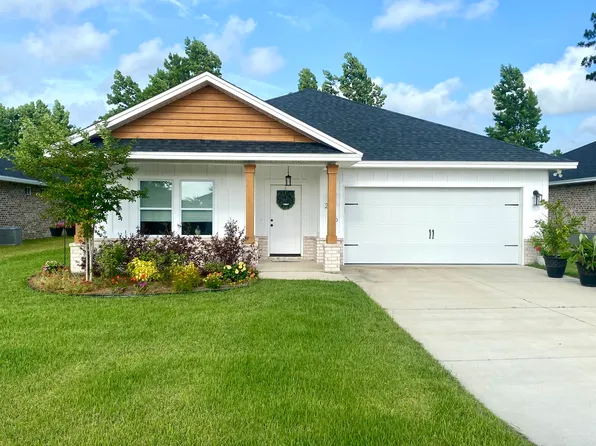 2606 Outlaws Way, Panama City, FL 32405