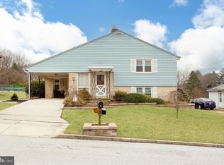 10 Hill St, Hanover, PA 17331