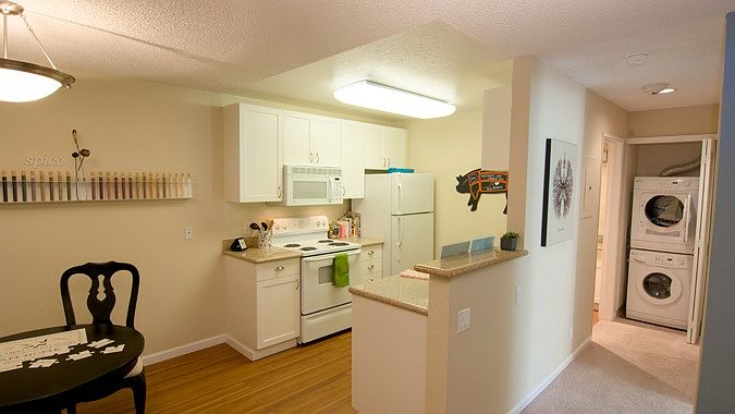 2nd image of 141 Saratoga Ave APT 1117