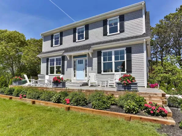 1 Heathers Way, Provincetown, MA 02657