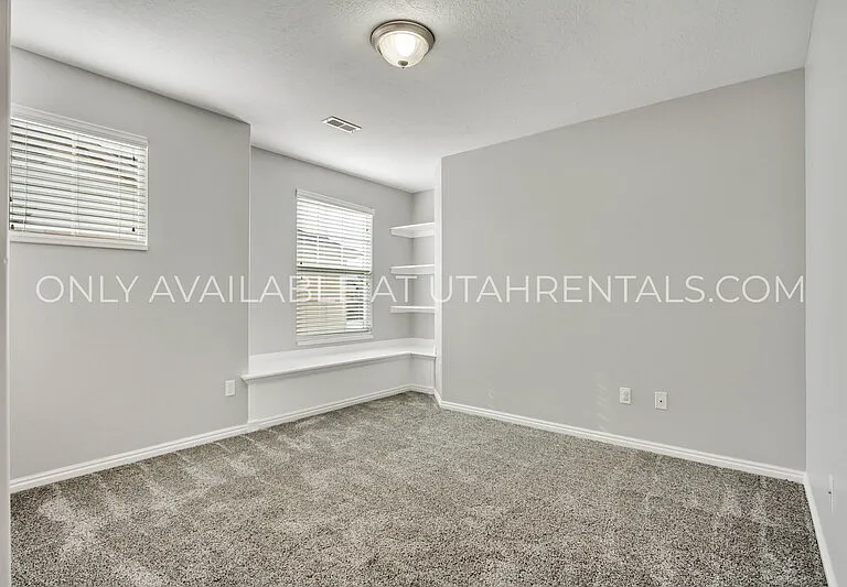 928 Chelsea Ln — Photo 23