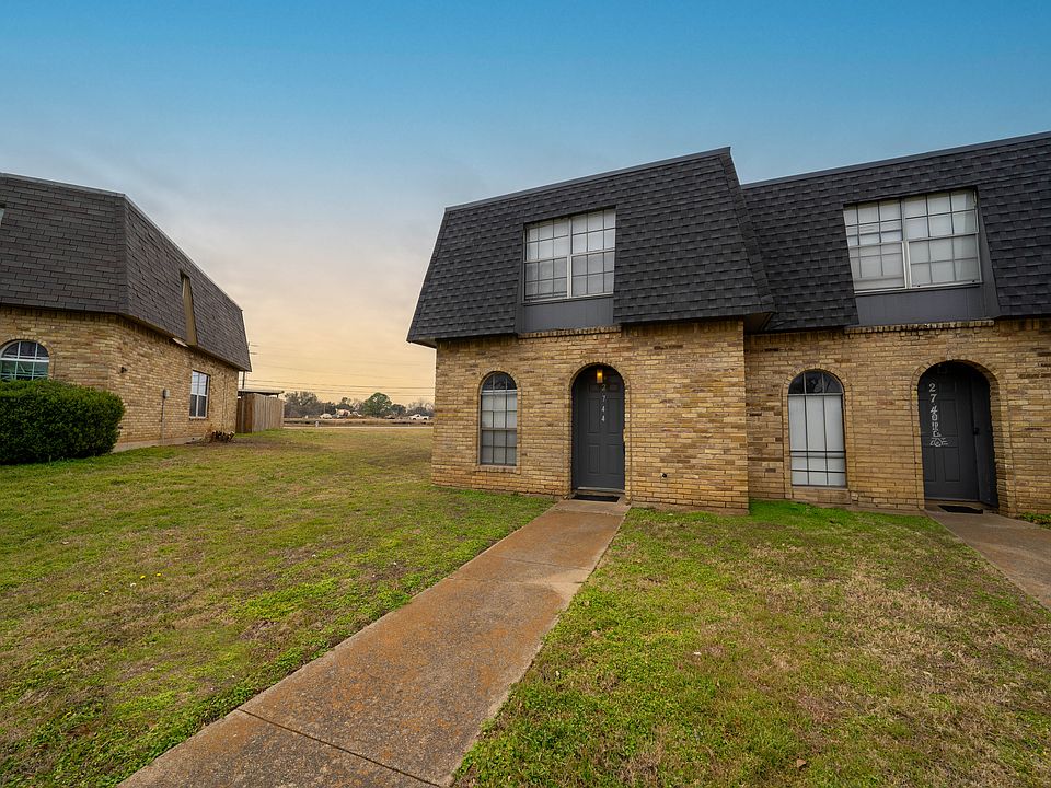 1st image of 2744 Saint George Pl #2744