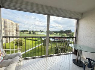 8900 Washington Blvd APT 409, Hollywood, FL 33025