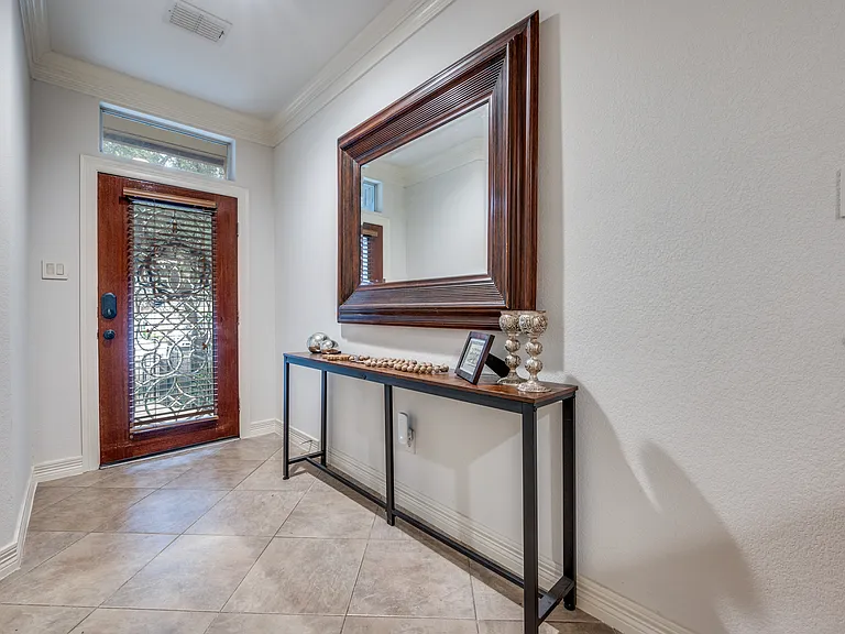 4232 Holland Ave — Photo 6