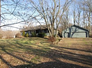 39203 N Spruce St, Lake Villa, IL 60046