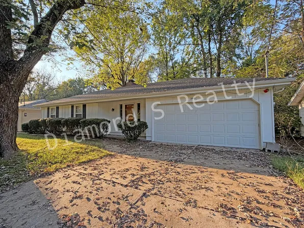 2910 E Monroe Ter, Springfield, MO 65802