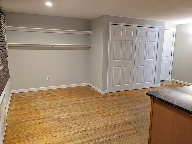35 Park Avenue Ct #2 — Photo 12