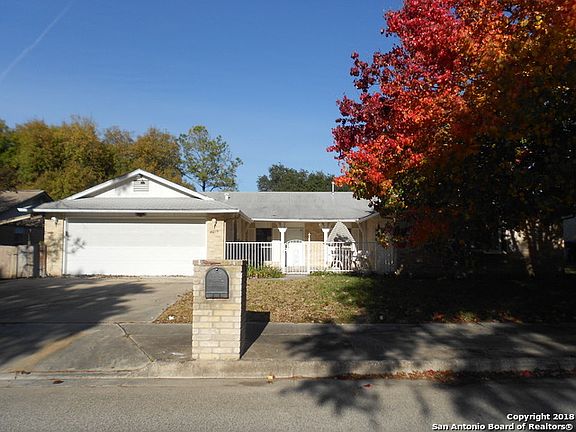 2nd image of 4619 Briardale St