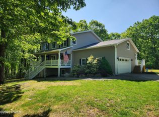103 Heritage Ln, Hawley, PA