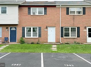 96 Hackberry Dr, Stephens City, VA 22655