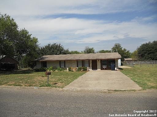 1st image of 403 High Meadow Dr