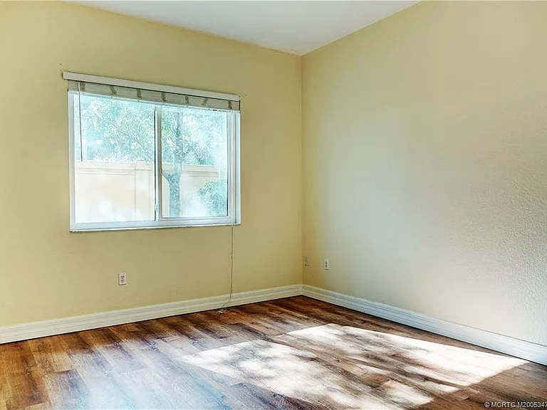 49 SE Sedona Cir #101 — Photo 25