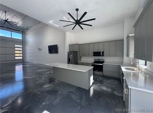 100 Blue Heron Hl #109, Lake Ozark, MO 65049
