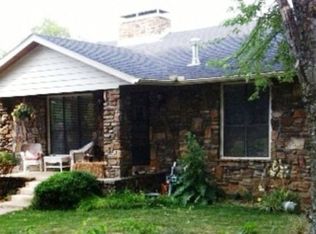 1656 N Boston Pl, Fayetteville, AR 72703