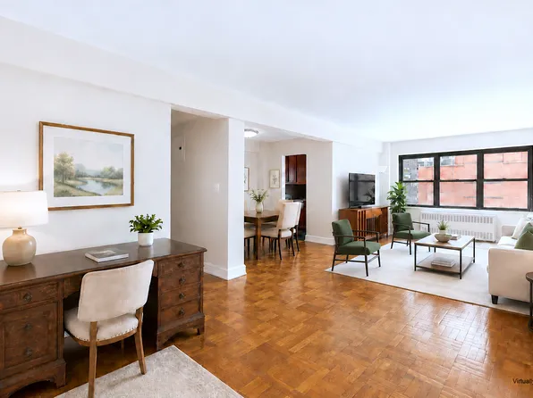 54 West 16th Street image 1 of 12
