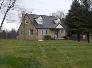 4036 Valleyvue Dr, Gibsonia, PA 15044