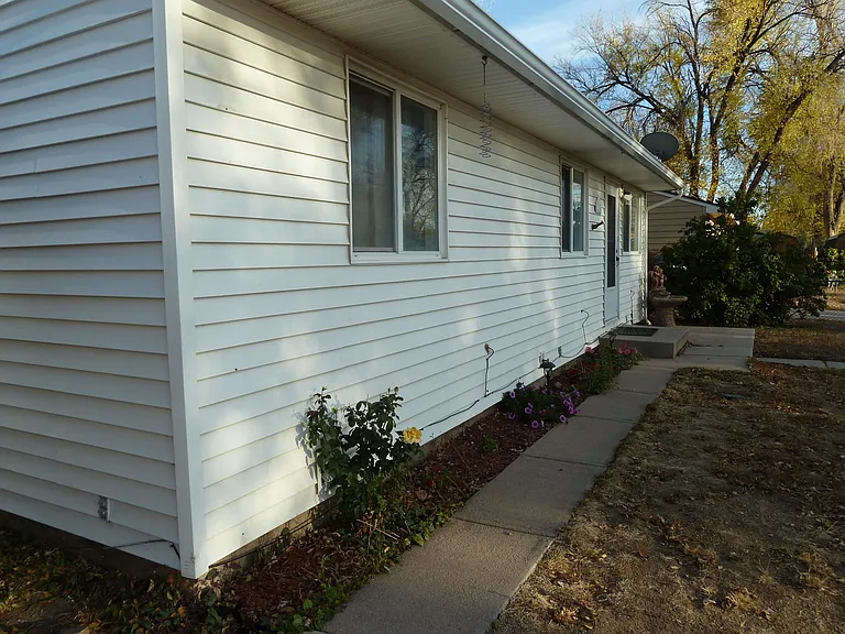 2209 Ivanhoe Dr — Photo 18