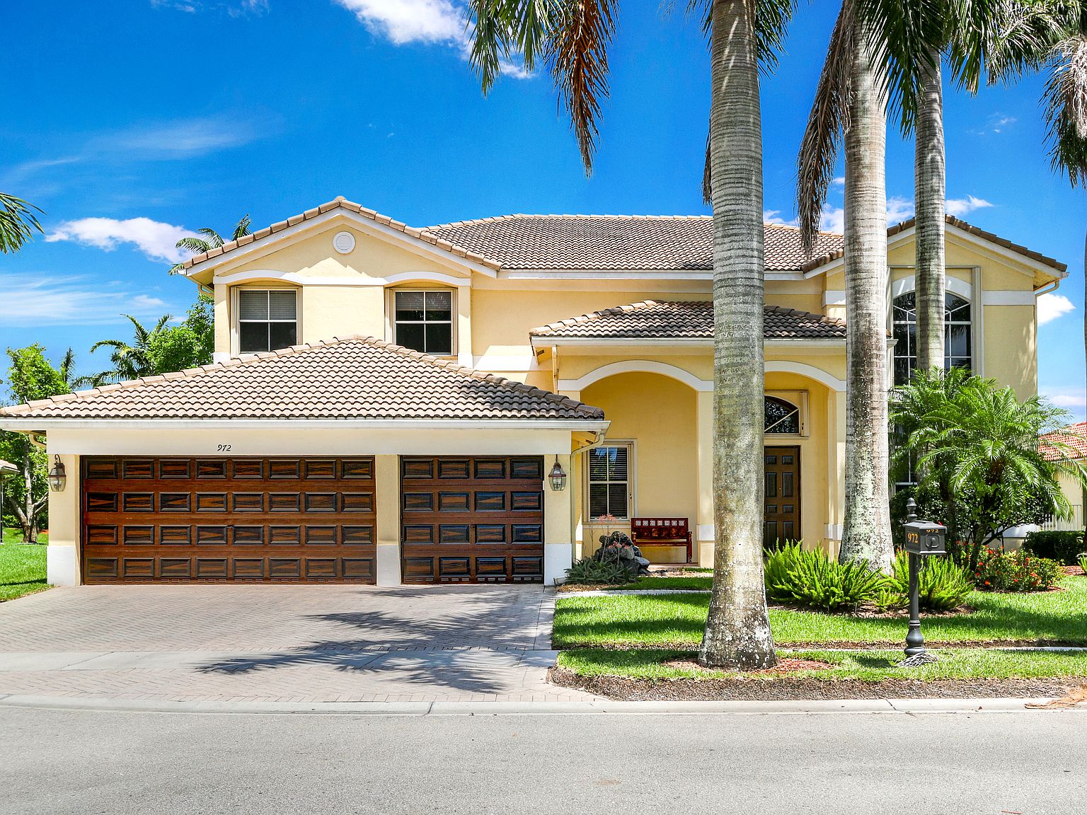 972 Windward Way, Weston, FL 33327 | Zillow