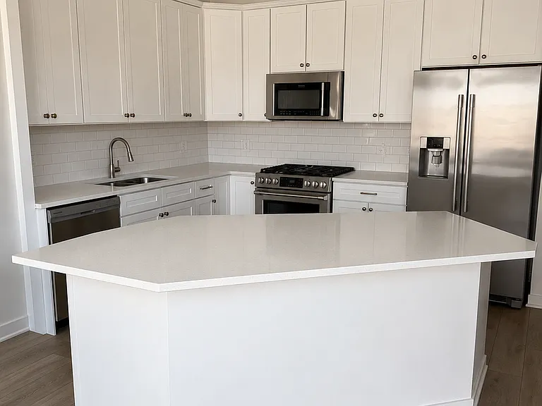 909 W Washington Blvd #714 — Photo 4