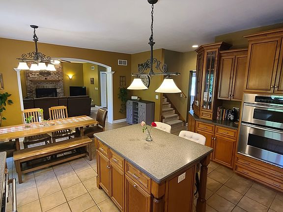5th image of 24412 S Dupage Dr