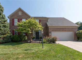 8453 Promontory Rd, Indianapolis, IN 46236