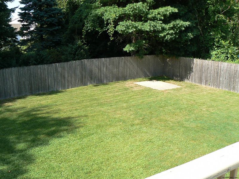 3rd image of 267 3RD AV