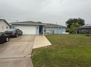 1918 SE 5th Ct, Cape Coral, FL 33990