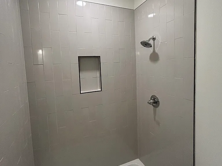 131 Summer St — Photo 2