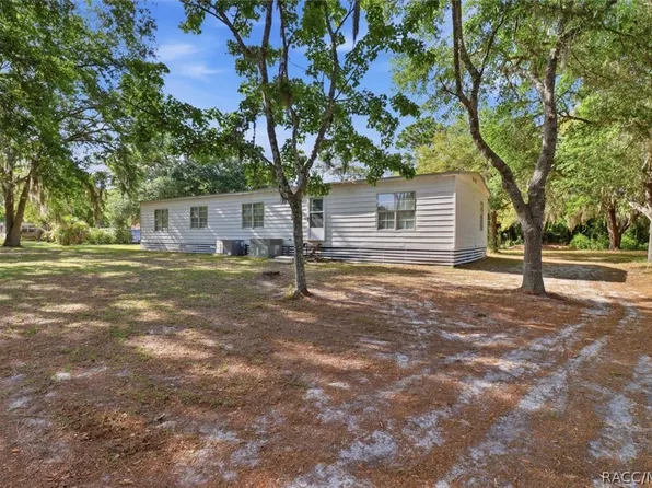 7651 W Chelsea Ct, Homosassa, FL 34446