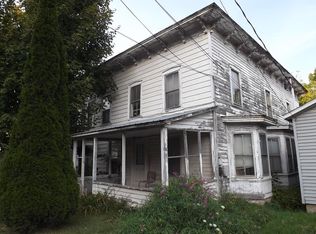 490 Front St, New Albany, PA 18833