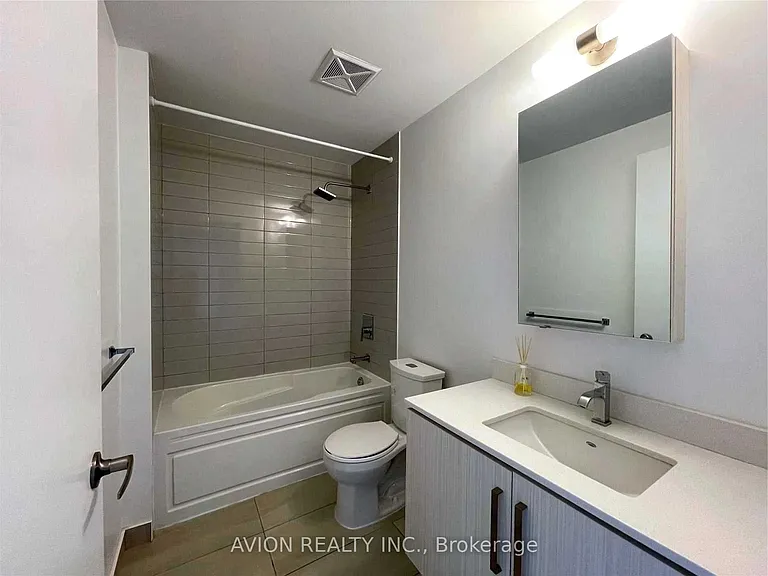 5180 Yonge St #2802 — Photo 14