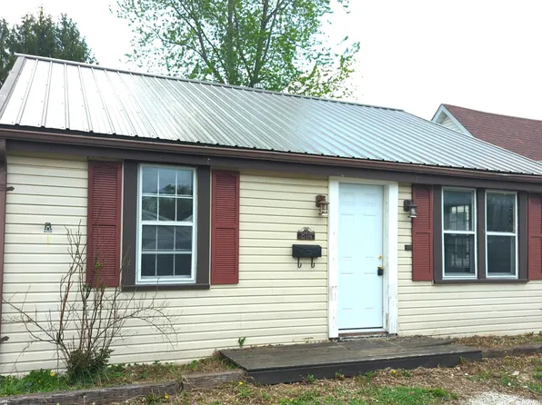 814 N West St, Alexandria, IN 46001