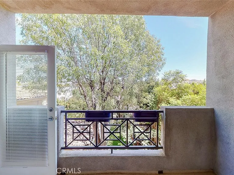 4424 Whitsett Ave #206 — Photo 44
