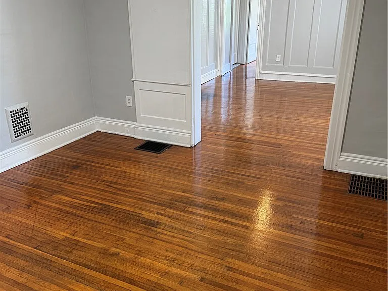 415 Magee Ave #2 — Photo 8