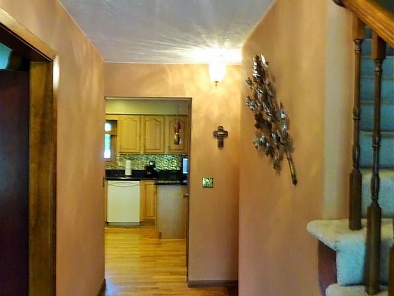 5th image of 4924 N 104th St