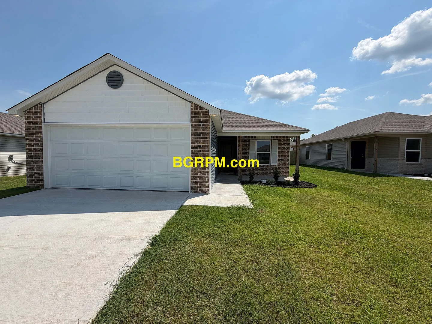 New Construction, — Photo 1