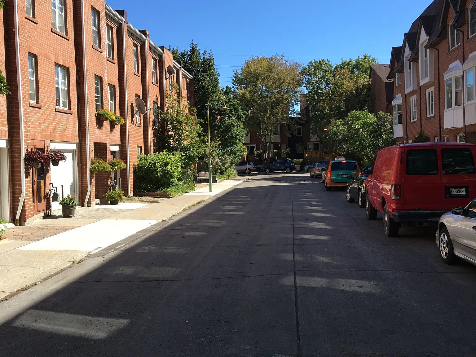 3 bed, $3,500 — Photo 2