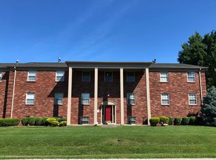 1801 Janlyn Rd #10-1, Jeffersontown, KY 40299