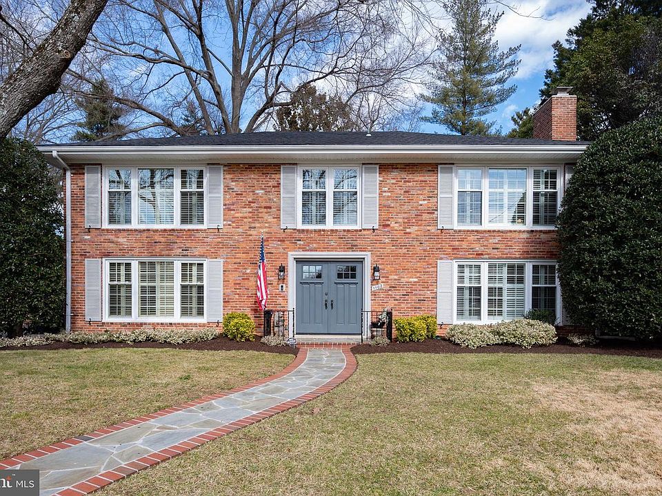 1st image of 1102 Belle Vista Dr