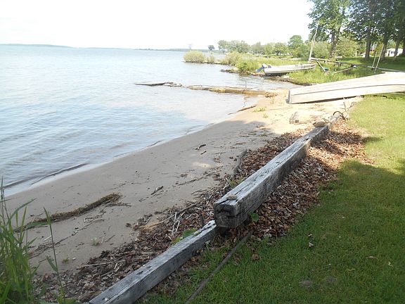 4th image of 126 River Drive