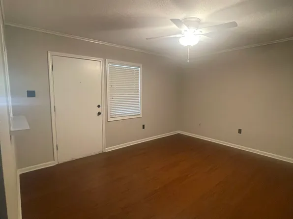 5673 Hinton Pl, Memphis, TN 38119