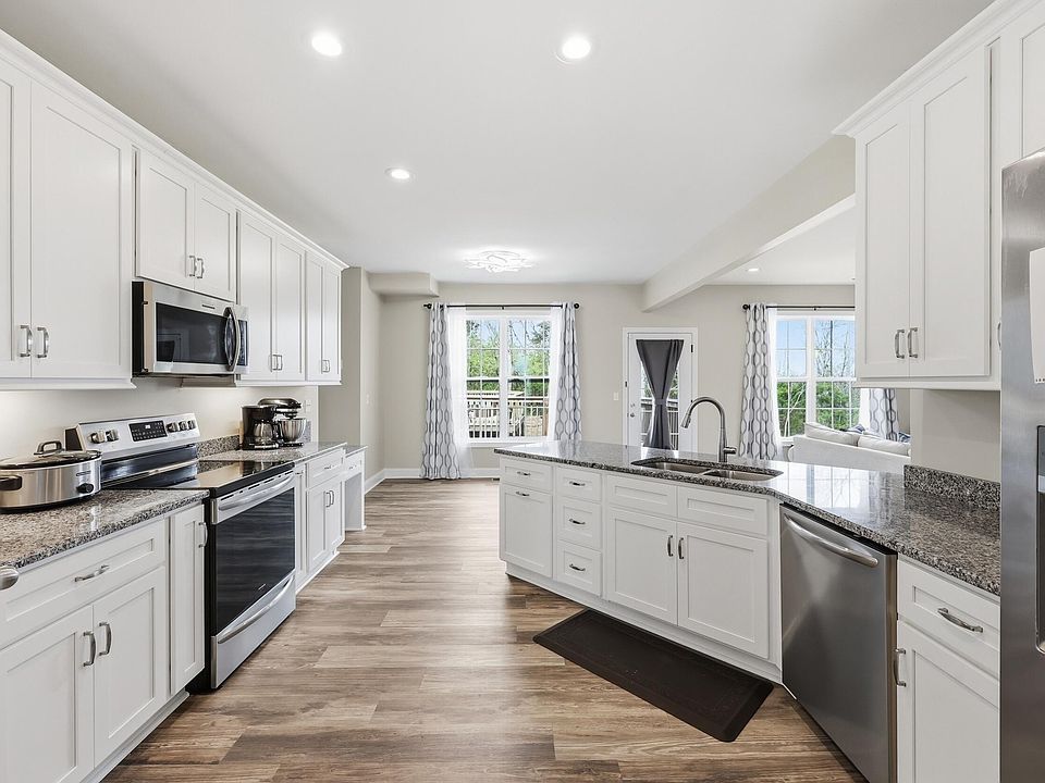 1st image of 244 Tahoe Way