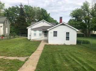 103 N Lawn St, O'Fallon, IL 62269