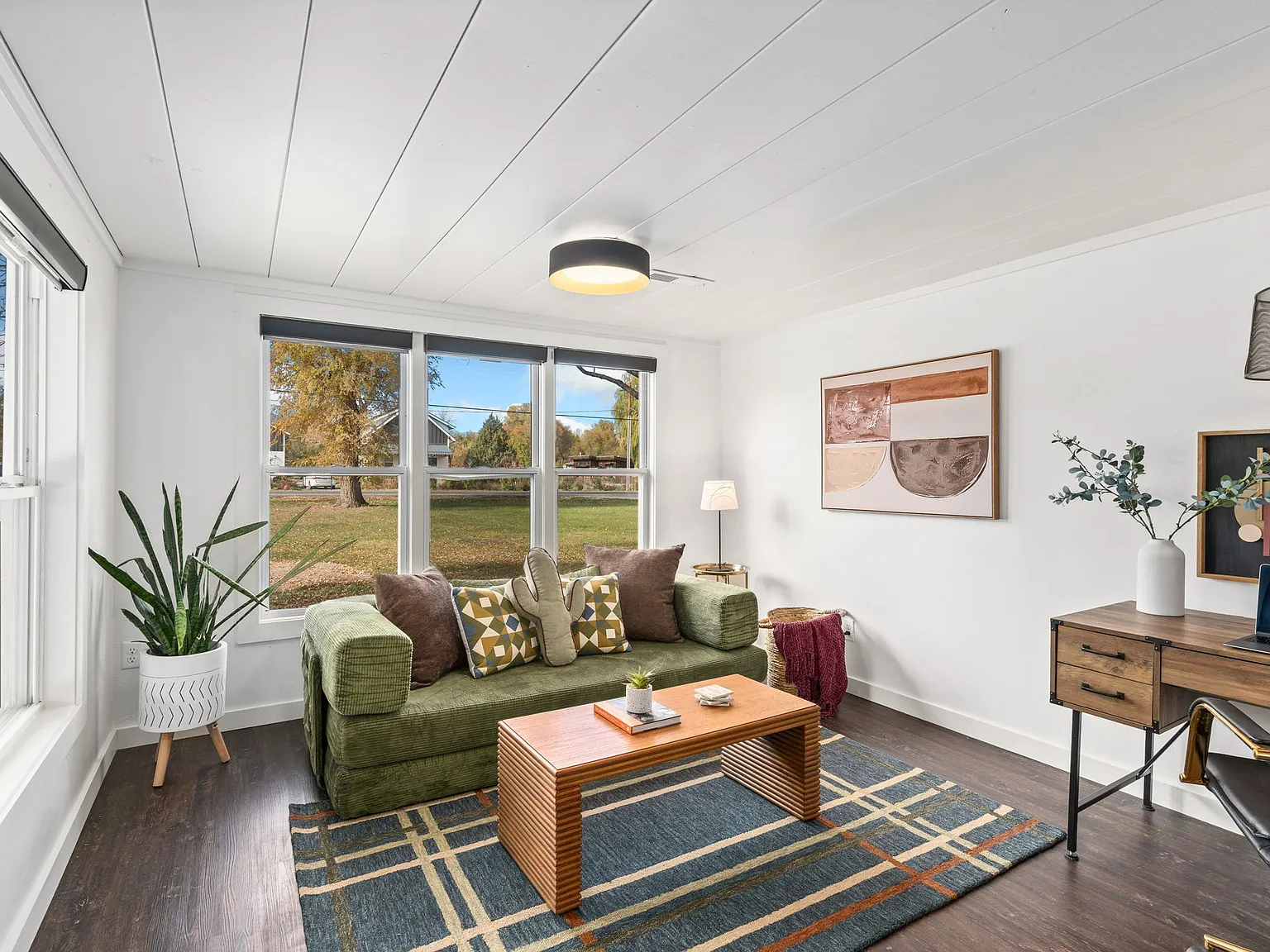 2 bed, 1165 sqft, $2,950 — Photo 4