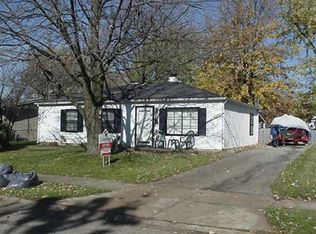 8218 Barry Rd, Indianapolis, IN 46219