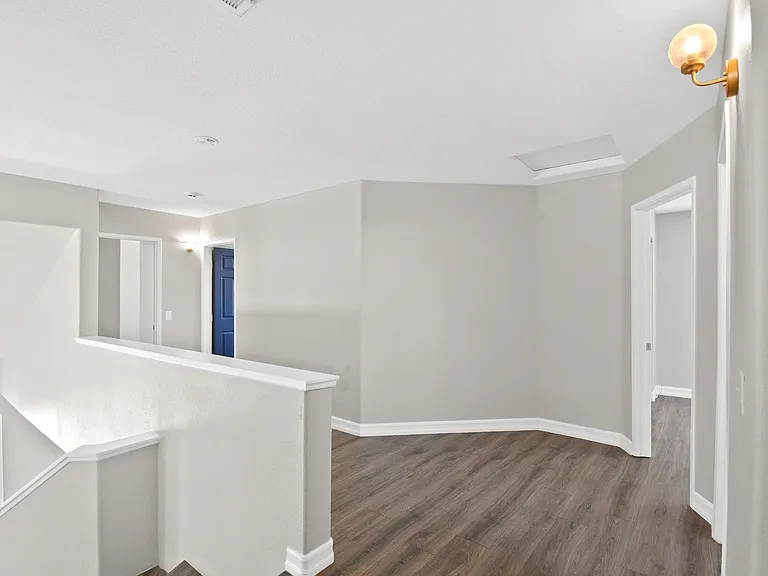 6833 Andover Ave — Photo 15