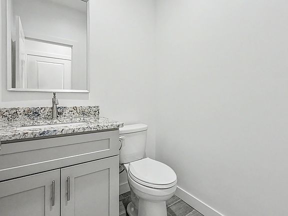 4th image of 5330 Gaines St